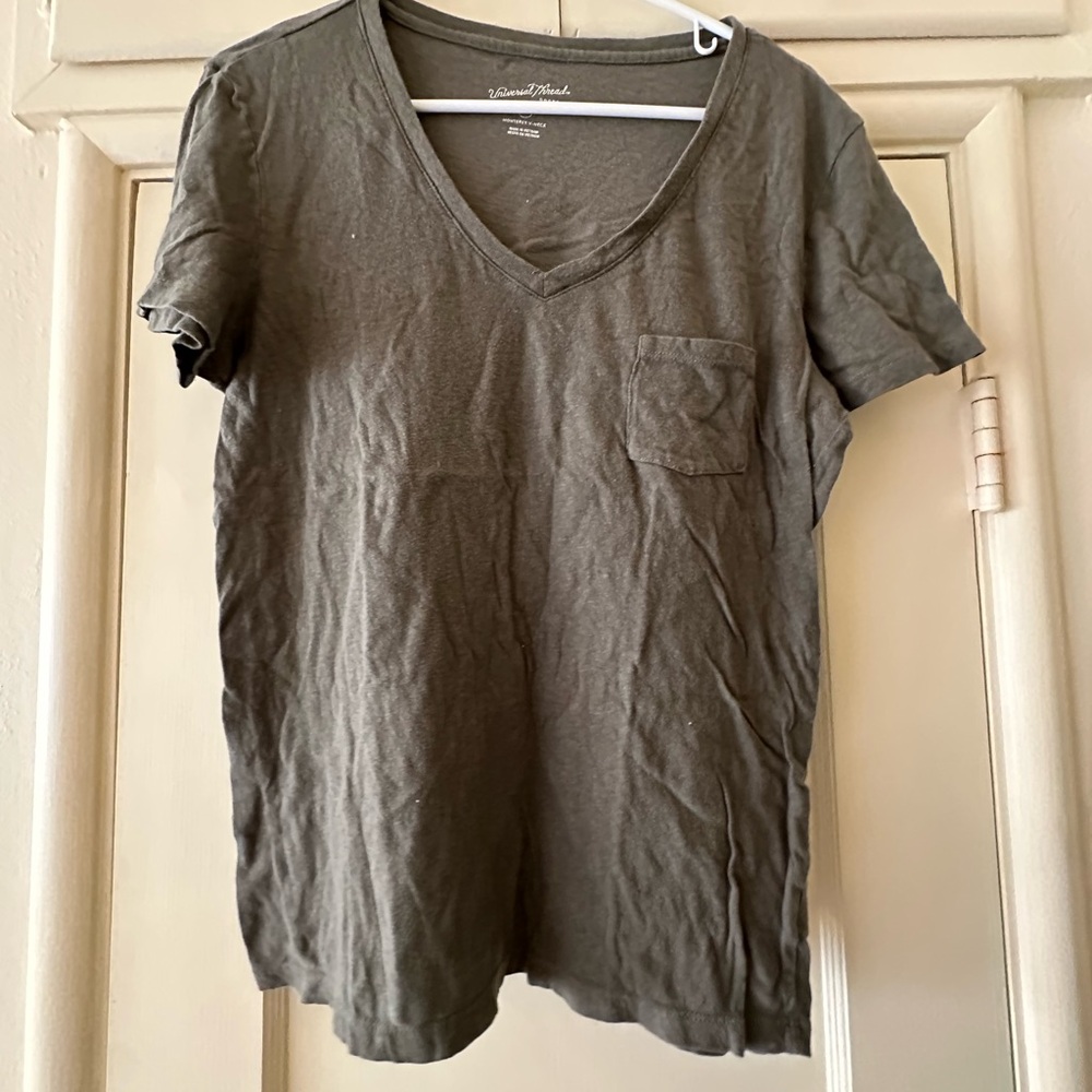 Gray Universal Thread Short Sleeve Shirt, Size M